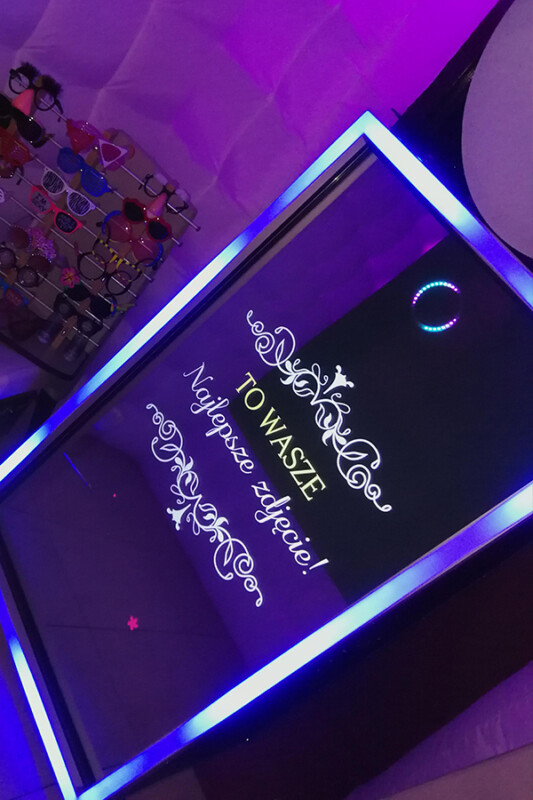 FotoCudak – Niezapomniana atrakcja na wyjątkowe chwile w 2024 roku