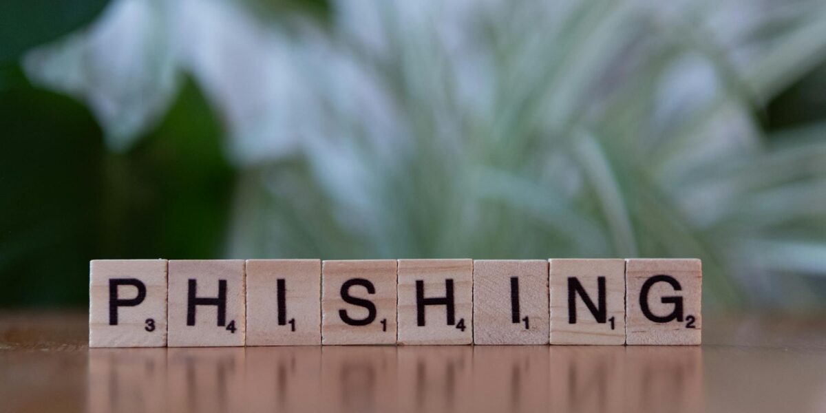 Jak chronic firme przed phishingiem