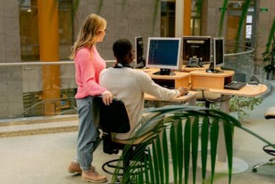 Darmowe zdjęcie z galerii z #wnętrz, biuro, biznes - Fot. Antoni Shkraba Studio