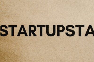 Darmowe zdjęcie z galerii z biznes, biznesplan, brązowy papier - Fot. Eva Bronzini