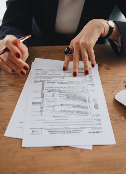 Darmowe zdjęcie z galerii z 1040, administracyjny, aktywność w pomieszczeniach - Fot. Polina Tankilevitch