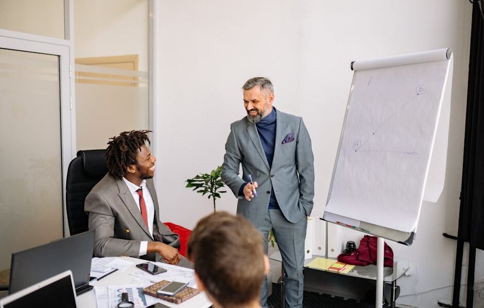 Darmowe zdjęcie z galerii z #wnętrz, analiza, biuro - Fot. Yan Krukau