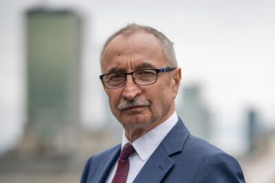 Odbiór odpadów komunalnych realizowany przez firmę na zlecenie gminy